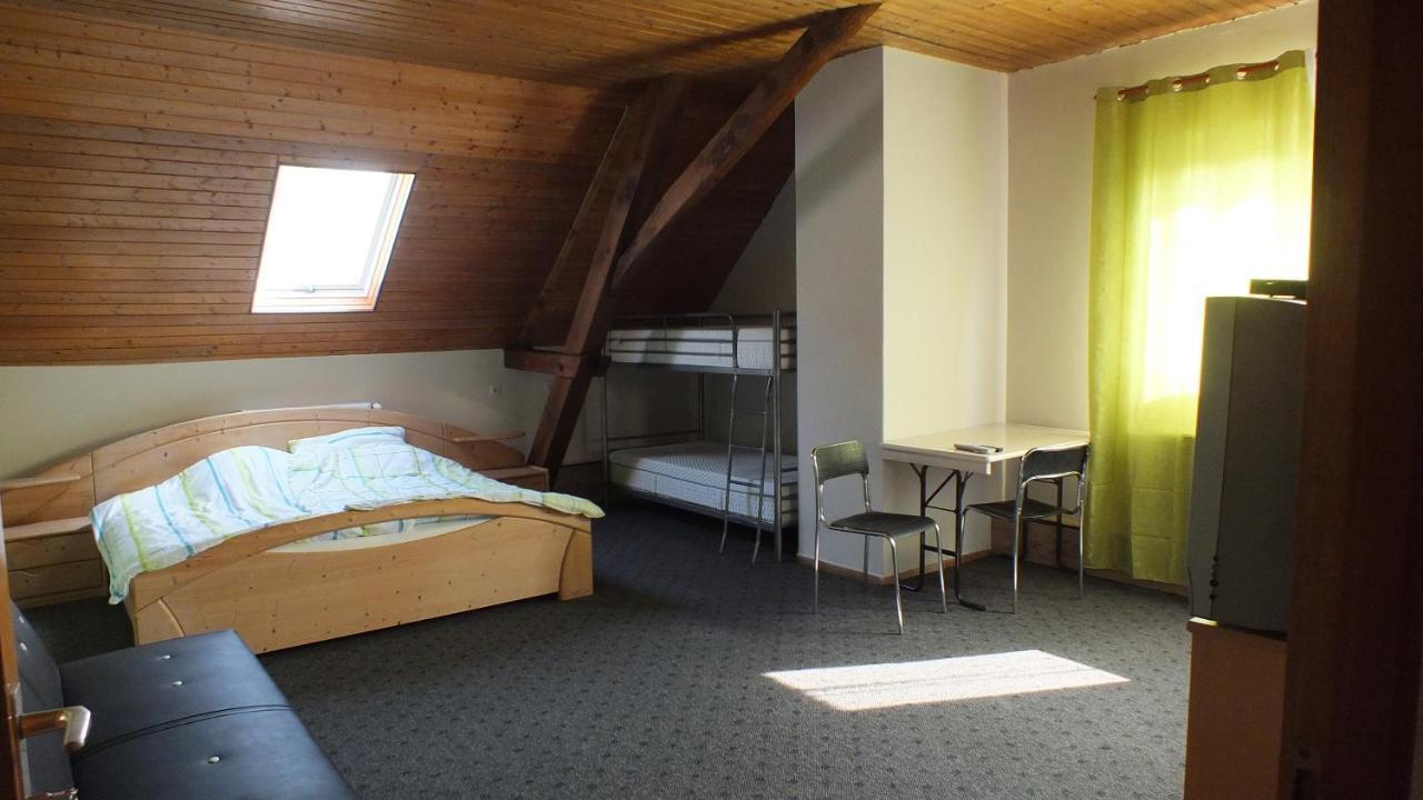 Pension Dingolshausen 外观 照片