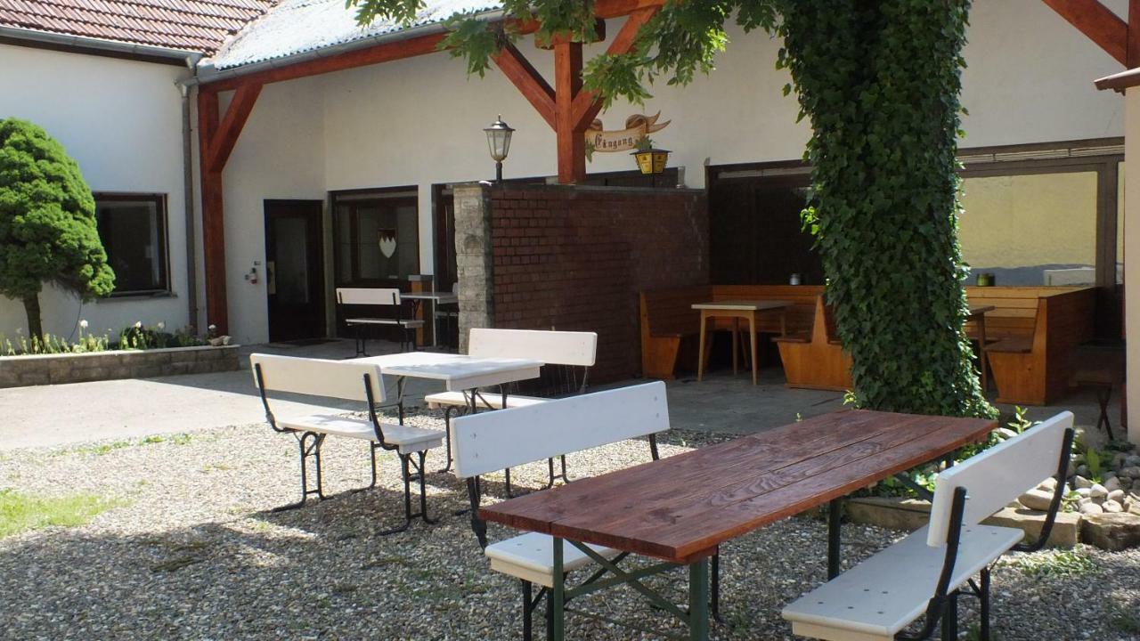 Pension Dingolshausen 外观 照片