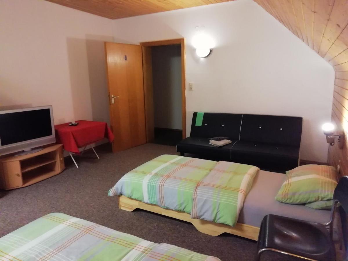 Pension Dingolshausen 外观 照片