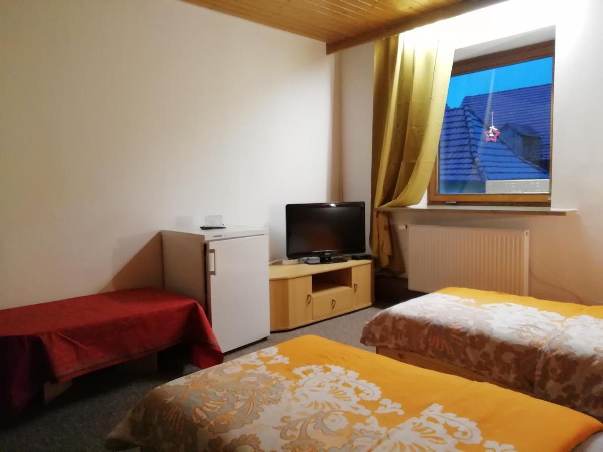 Pension Dingolshausen 外观 照片